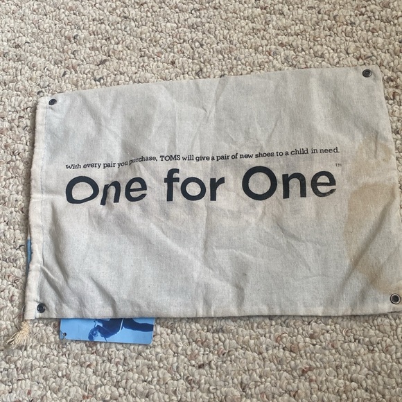 Toms Shoes reusable cloth bag nwt - Picture 6 of 7